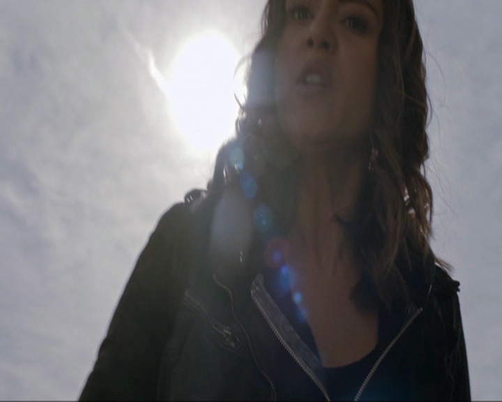 VampireDiariesWorld-dot-nl_7x16DaysOfFuturePast1905.jpg