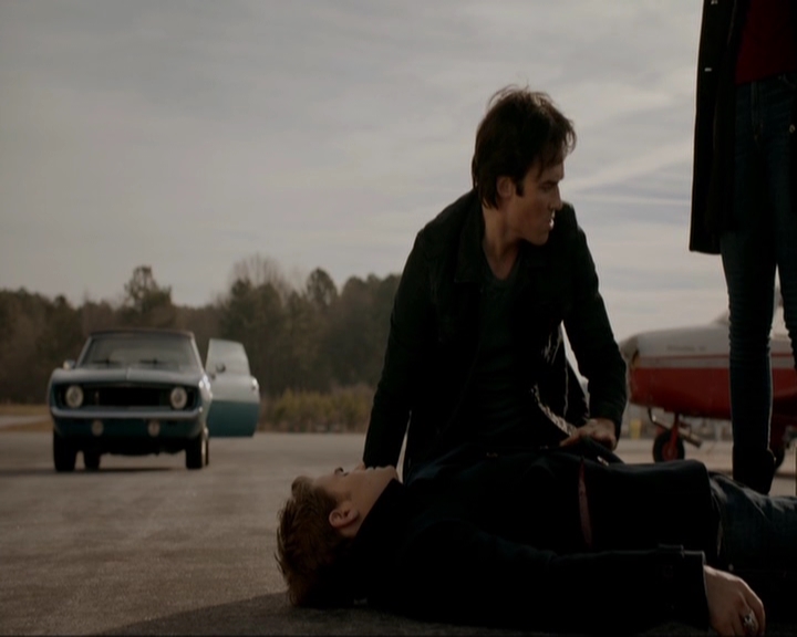 VampireDiariesWorld-dot-nl_7x16DaysOfFuturePast2065.jpg