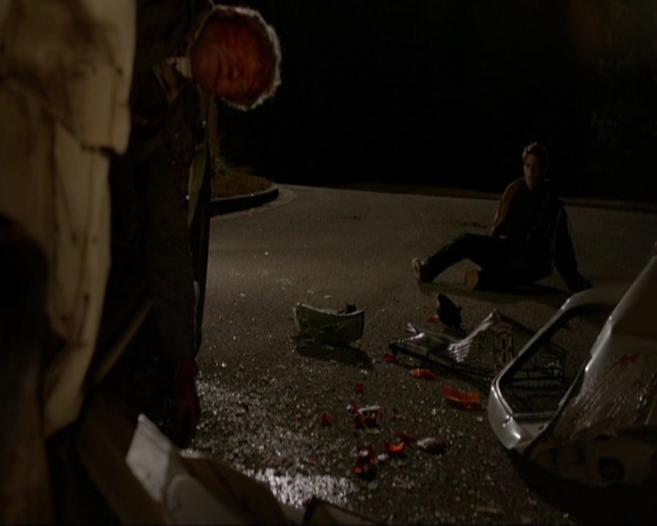 VampireDiariesWorld-dot-nl_7x17IWentToTheWoods0021.jpg