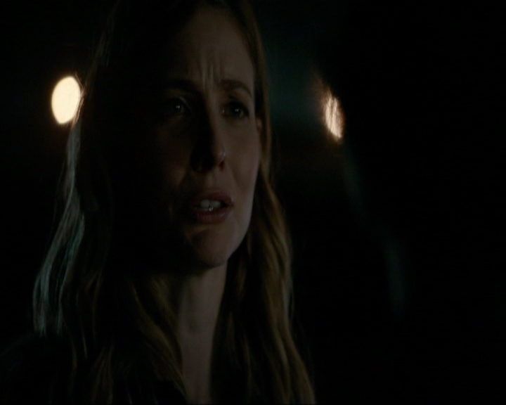 VampireDiariesWorld-dot-nl_7x17IWentToTheWoods0239.jpg