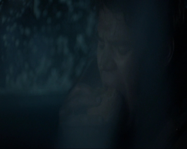 VampireDiariesWorld-dot-nl_7x17IWentToTheWoods2174.jpg VampireDiariesWorld-dot-nl_7x17IWentToTheWoods2174.jpg