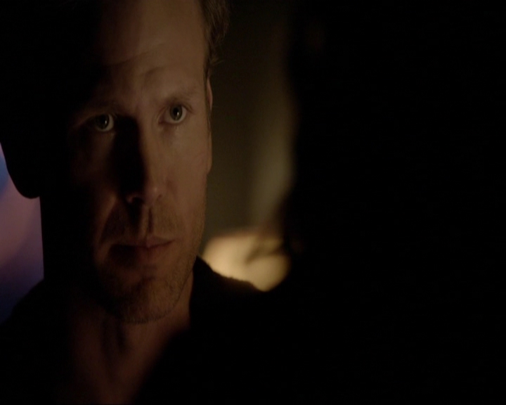 VampireDiariesWorld-dot-nl_7x17IWentToTheWoods2205.jpg VampireDiariesWorld-dot-nl_7x17IWentToTheWoods2205.jpg