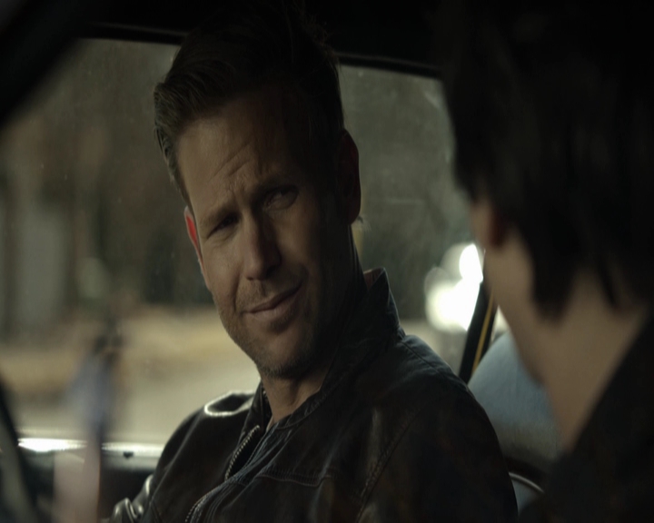VampireDiariesWorld-dot-nl_7x18OneWayOrAnother-deletedscenes0009.jpg