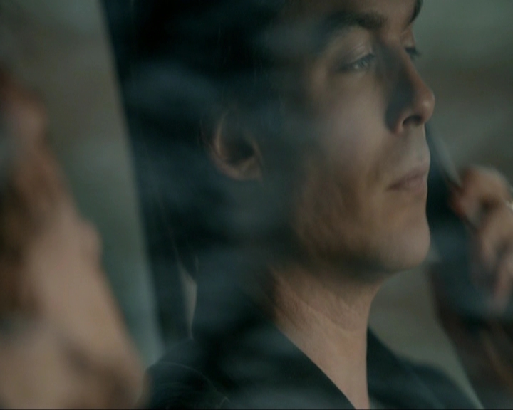 VampireDiariesWorld-dot-nl_7x18OnWayOrAnother0061.jpg