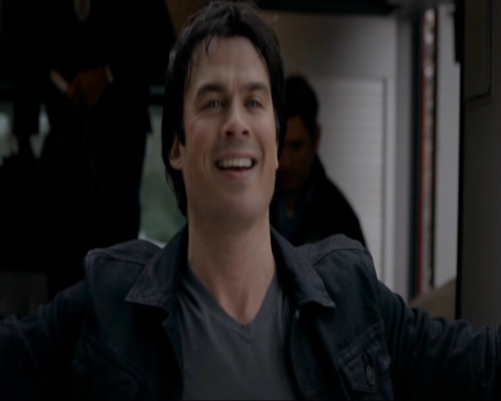 VampireDiariesWorld-dot-nl_7x18OnWayOrAnother0086.jpg