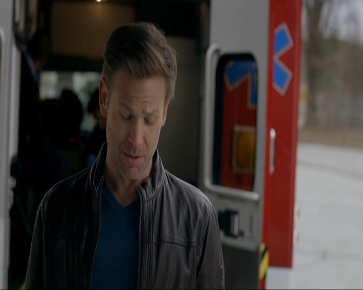 VampireDiariesWorld-dot-nl_7x18OnWayOrAnother0146.jpg