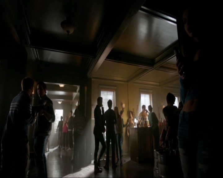 VampireDiariesWorld-dot-nl_7x18OnWayOrAnother0521.jpg