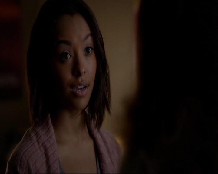 VampireDiariesWorld-dot-nl_7x18OnWayOrAnother0760.jpg