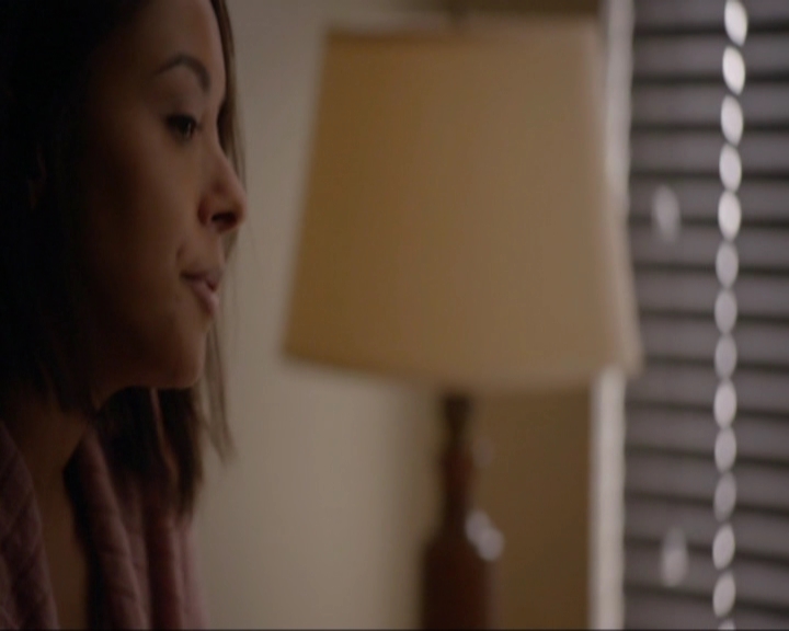 VampireDiariesWorld-dot-nl_7x18OnWayOrAnother0939.jpg