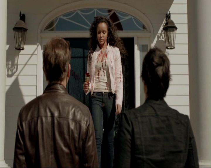 VampireDiariesWorld-dot-nl_7x18OnWayOrAnother1055.jpg