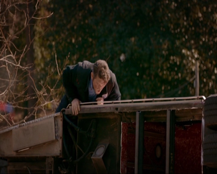 VampireDiariesWorld-dot-nl_7x18OnWayOrAnother1157.jpg