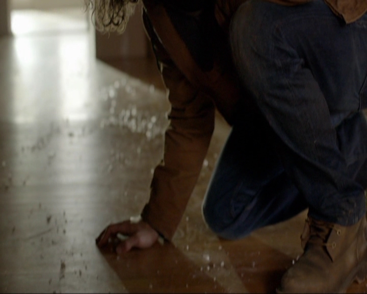 VampireDiariesWorld-dot-nl_7x18OnWayOrAnother1344.jpg VampireDiariesWorld-dot-nl_7x18OnWayOrAnother1344.jpg