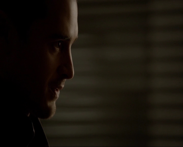 VampireDiariesWorld-dot-nl_7x18OnWayOrAnother2197.jpg