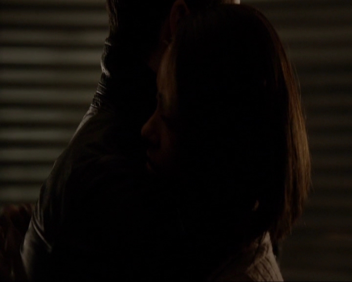 VampireDiariesWorld-dot-nl_7x18OnWayOrAnother2230.jpg VampireDiariesWorld-dot-nl_7x18OnWayOrAnother2230.jpg