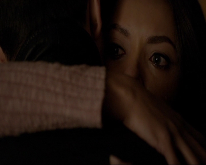 VampireDiariesWorld-dot-nl_7x18OnWayOrAnother2244.jpg
