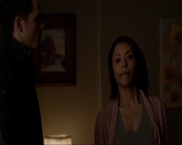 VampireDiariesWorld-dot-nl_7x18OnWayOrAnother2251.jpg