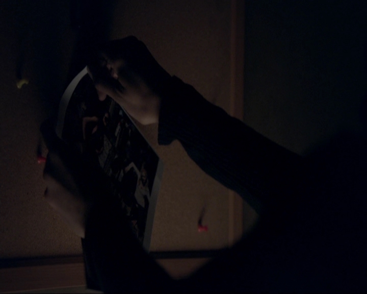 VampireDiariesWorld-dot-nl_7x19SomebodyThatIUsedtoKnow0002.jpg