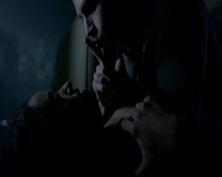 VampireDiariesWorld-dot-nl_7x19SomebodyThatIUsedtoKnow0066.jpg