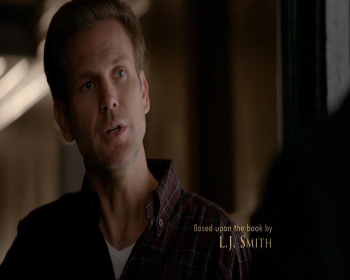 VampireDiariesWorld-dot-nl_7x19SomebodyThatIUsedtoKnow0203.jpg