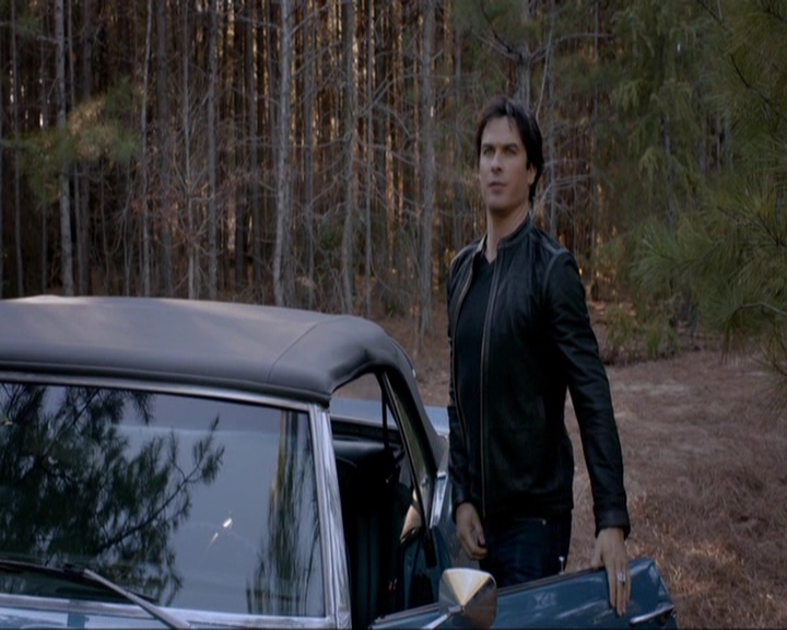 VampireDiariesWorld-dot-nl_7x19SomebodyThatIUsedtoKnow0272.jpg
