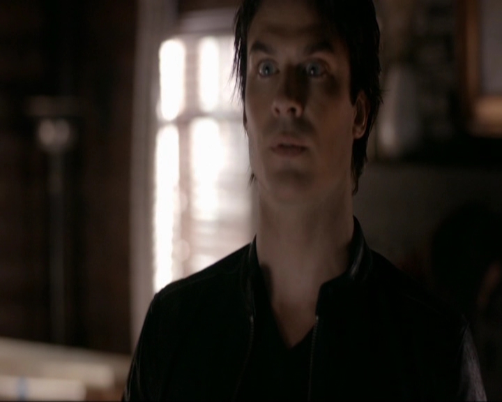 VampireDiariesWorld-dot-nl_7x19SomebodyThatIUsedtoKnow0303.jpg