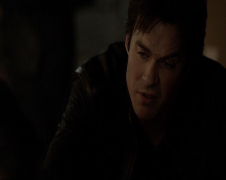 VampireDiariesWorld-dot-nl_7x19SomebodyThatIUsedtoKnow0509.jpg