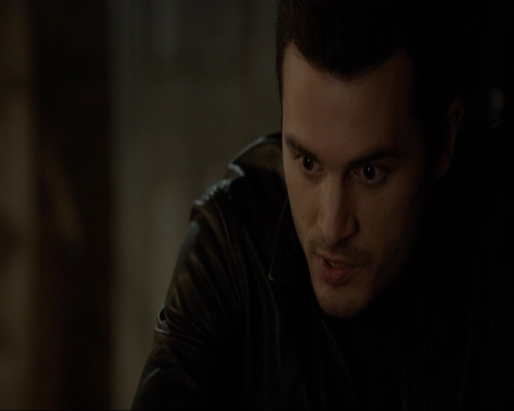 VampireDiariesWorld-dot-nl_7x19SomebodyThatIUsedtoKnow0563.jpg