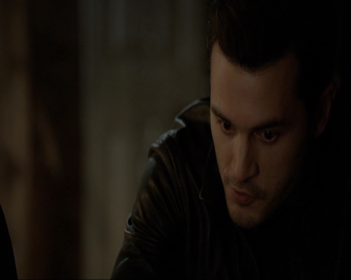 VampireDiariesWorld-dot-nl_7x19SomebodyThatIUsedtoKnow0565.jpg