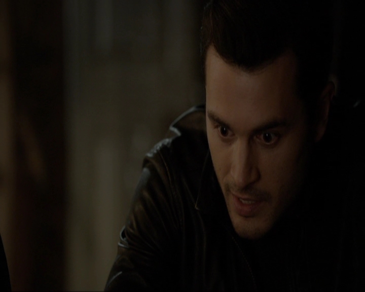 VampireDiariesWorld-dot-nl_7x19SomebodyThatIUsedtoKnow0567.jpg