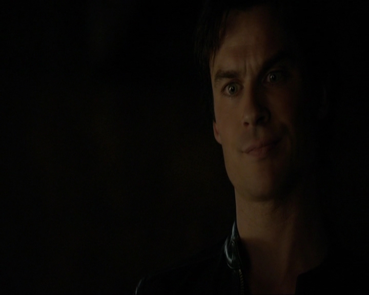 VampireDiariesWorld-dot-nl_7x19SomebodyThatIUsedtoKnow0626.jpg