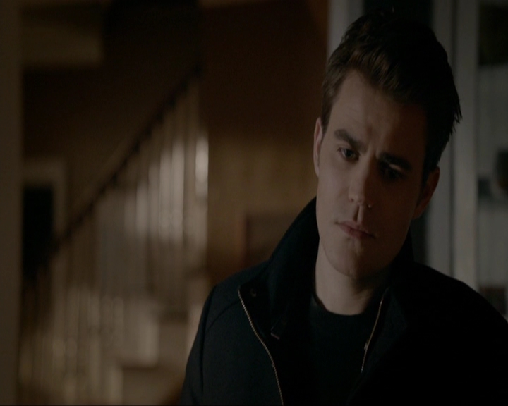 VampireDiariesWorld-dot-nl_7x19SomebodyThatIUsedtoKnow0780.jpg