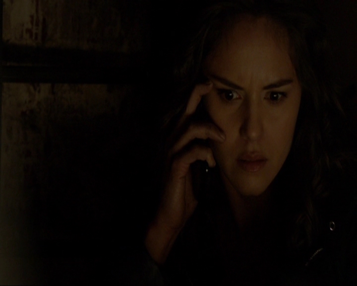 VampireDiariesWorld-dot-nl_7x19SomebodyThatIUsedtoKnow0886.jpg VampireDiariesWorld-dot-nl_7x19SomebodyThatIUsedtoKnow0886.jpg