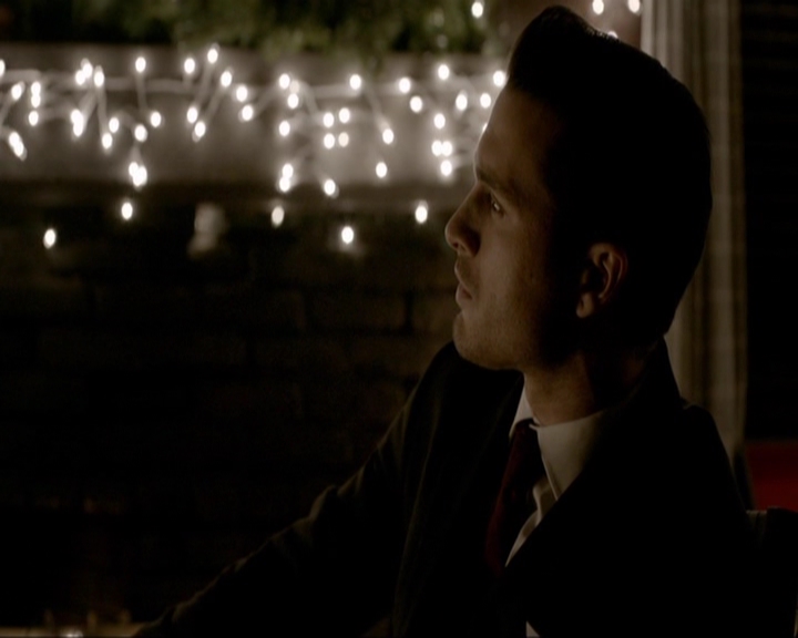 VampireDiariesWorld-dot-nl_7x19SomebodyThatIUsedtoKnow1054.jpg