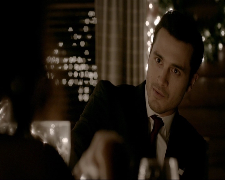 VampireDiariesWorld-dot-nl_7x19SomebodyThatIUsedtoKnow1056.jpg