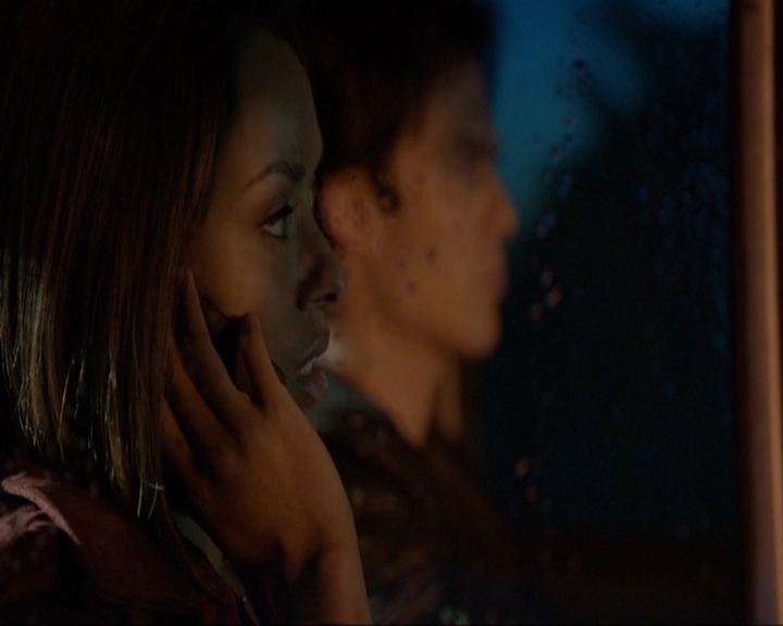 VampireDiariesWorld-dot-nl_7x19SomebodyThatIUsedtoKnow1519.jpg