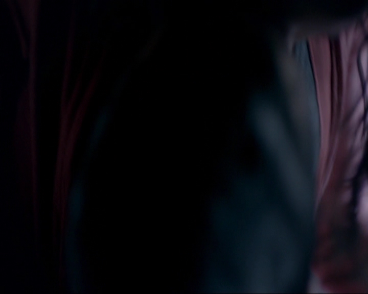 VampireDiariesWorld-dot-nl_7x19SomebodyThatIUsedtoKnow1726.jpg