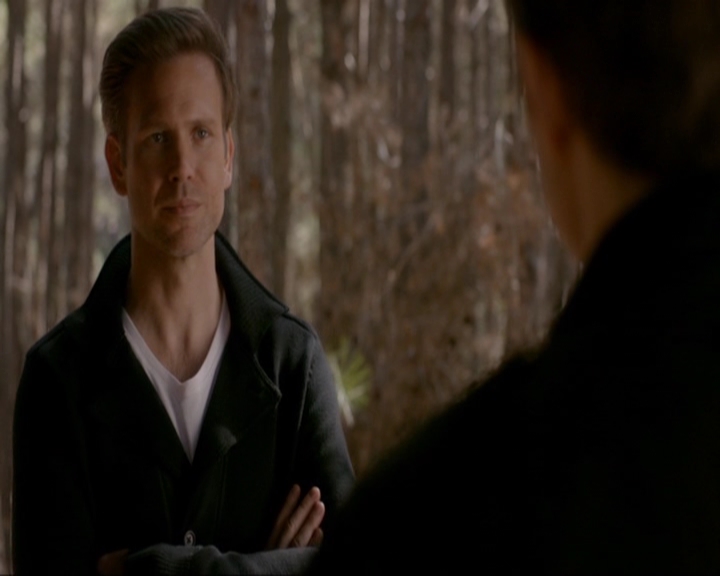 VampireDiariesWorld-dot-nl_7x19SomebodyThatIUsedtoKnow2059.jpg