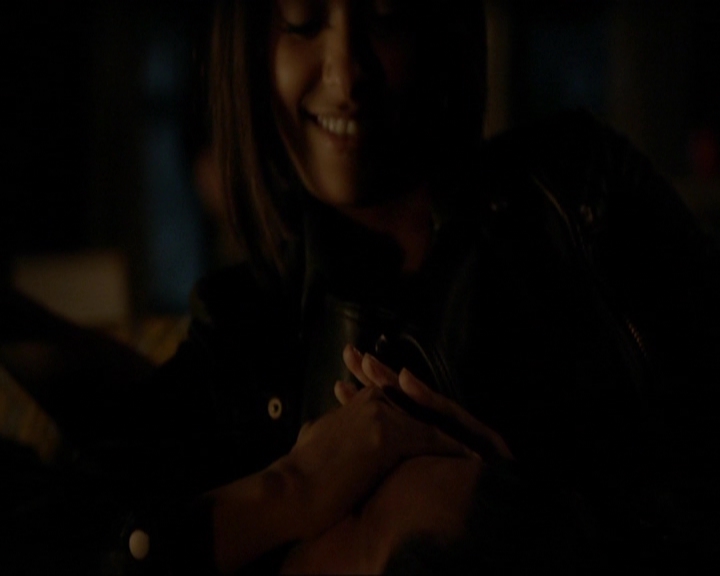 VampireDiariesWorld-dot-nl_7x19SomebodyThatIUsedtoKnow2164.jpg