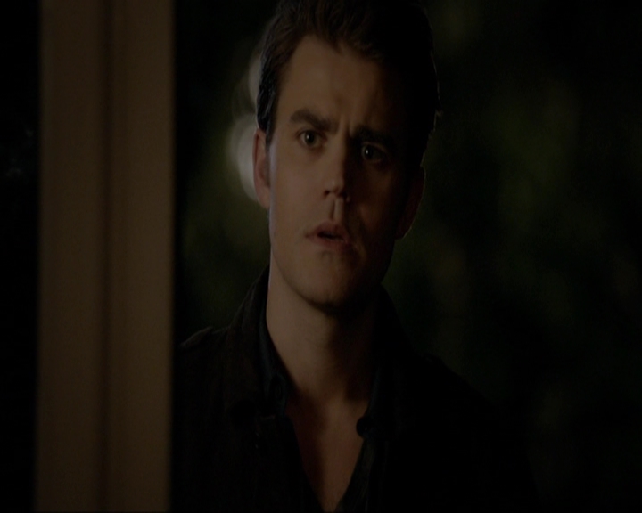 VampireDiariesWorld-dot-nl_7x19SomebodyThatIUsedtoKnow2210.jpg