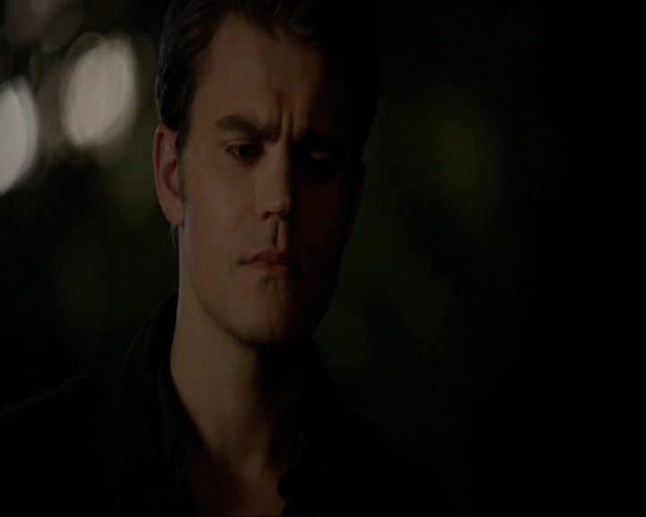 VampireDiariesWorld-dot-nl_7x19SomebodyThatIUsedtoKnow2237.jpg