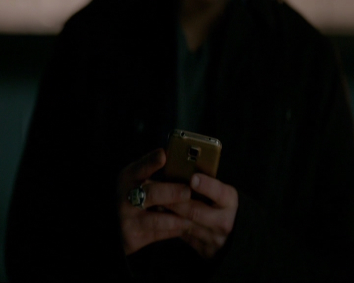 VampireDiariesWorld-dot-nl_7x19SomebodyThatIUsedtoKnow2251.jpg