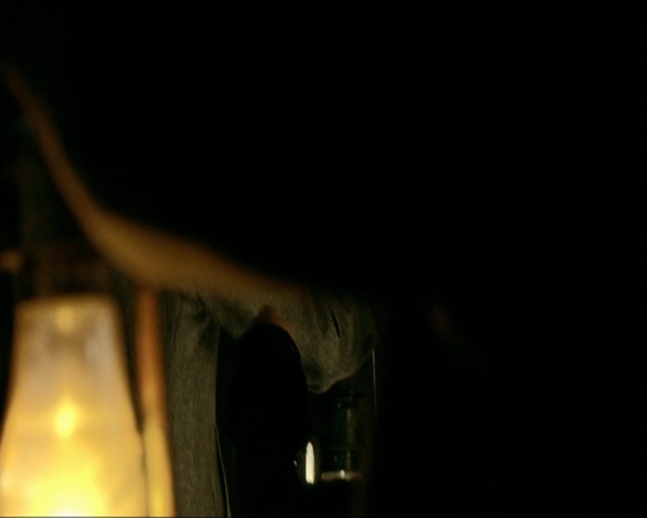 VampireDiariesWorld-dot-nl_7x20KillEmAll0059.jpg