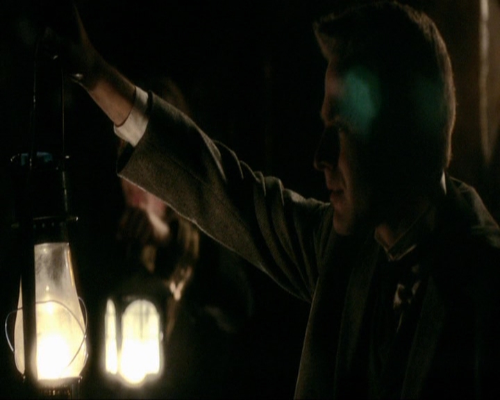 VampireDiariesWorld-dot-nl_7x20KillEmAll0073.jpg