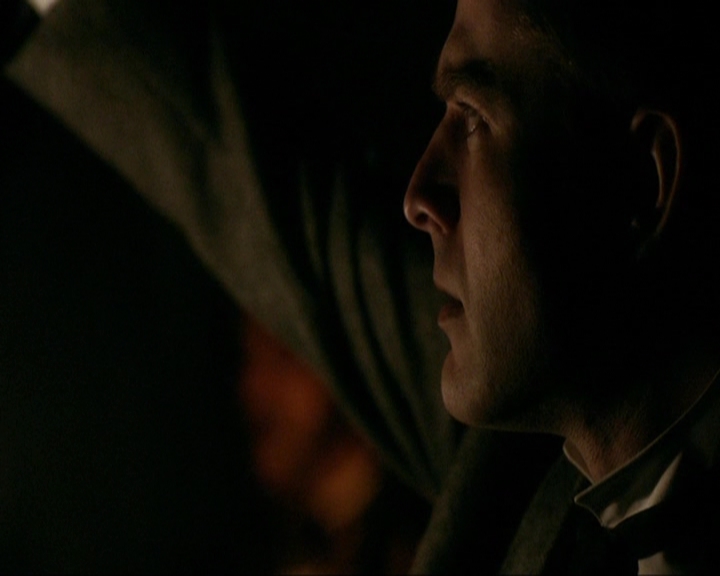 VampireDiariesWorld-dot-nl_7x20KillEmAll0080.jpg