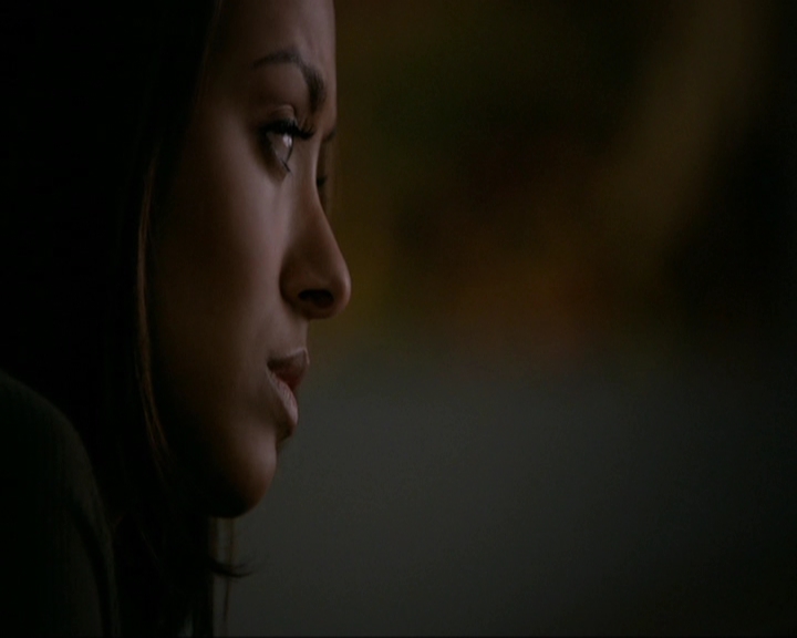 VampireDiariesWorld-dot-nl_7x20KillEmAll0090.jpg