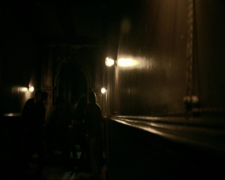 VampireDiariesWorld-dot-nl_7x20KillEmAll0107.jpg