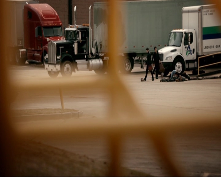 VampireDiariesWorld-dot-nl_7x20KillEmAll0205.jpg