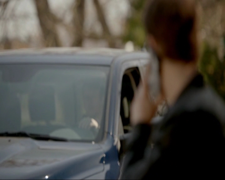 VampireDiariesWorld-dot-nl_7x20KillEmAll0255.jpg