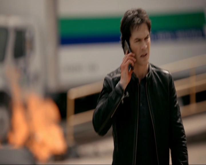 VampireDiariesWorld-dot-nl_7x20KillEmAll0259.jpg