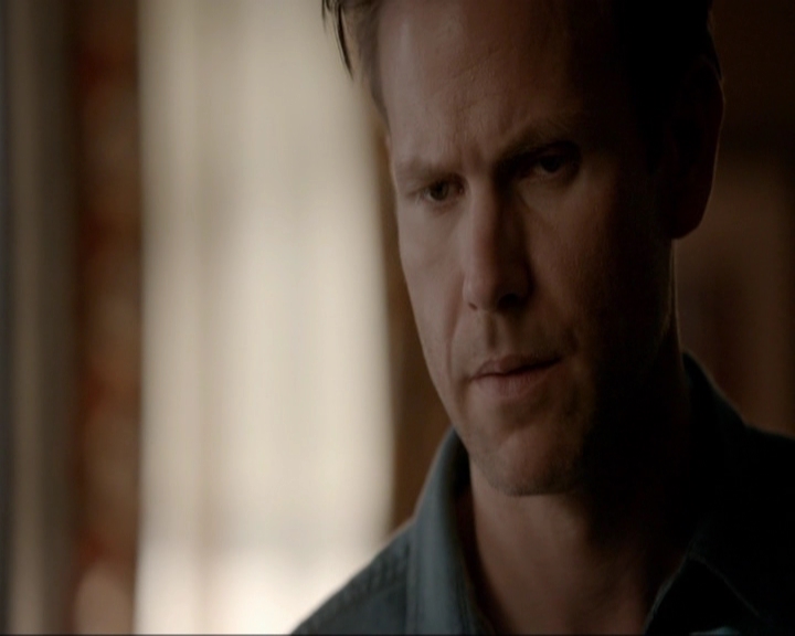 VampireDiariesWorld-dot-nl_7x20KillEmAll0288.jpg
